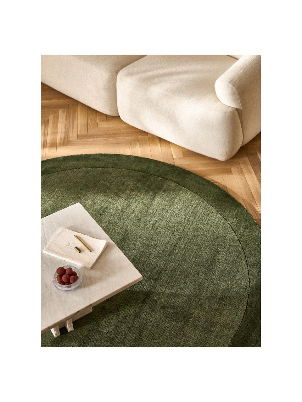 Runder Kurzflor-Teppich Kari, 100 % Polyester, GRS-zertifiziert, Dunkelgrüntöne, Ø 150 cm (Größe M)