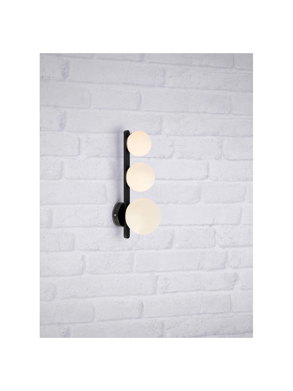 Lampada da parete realizzata in vetro opalino Puro, Paralume: vetro opalino, Bianco, nero, Larg. 14 x Alt. 41cm