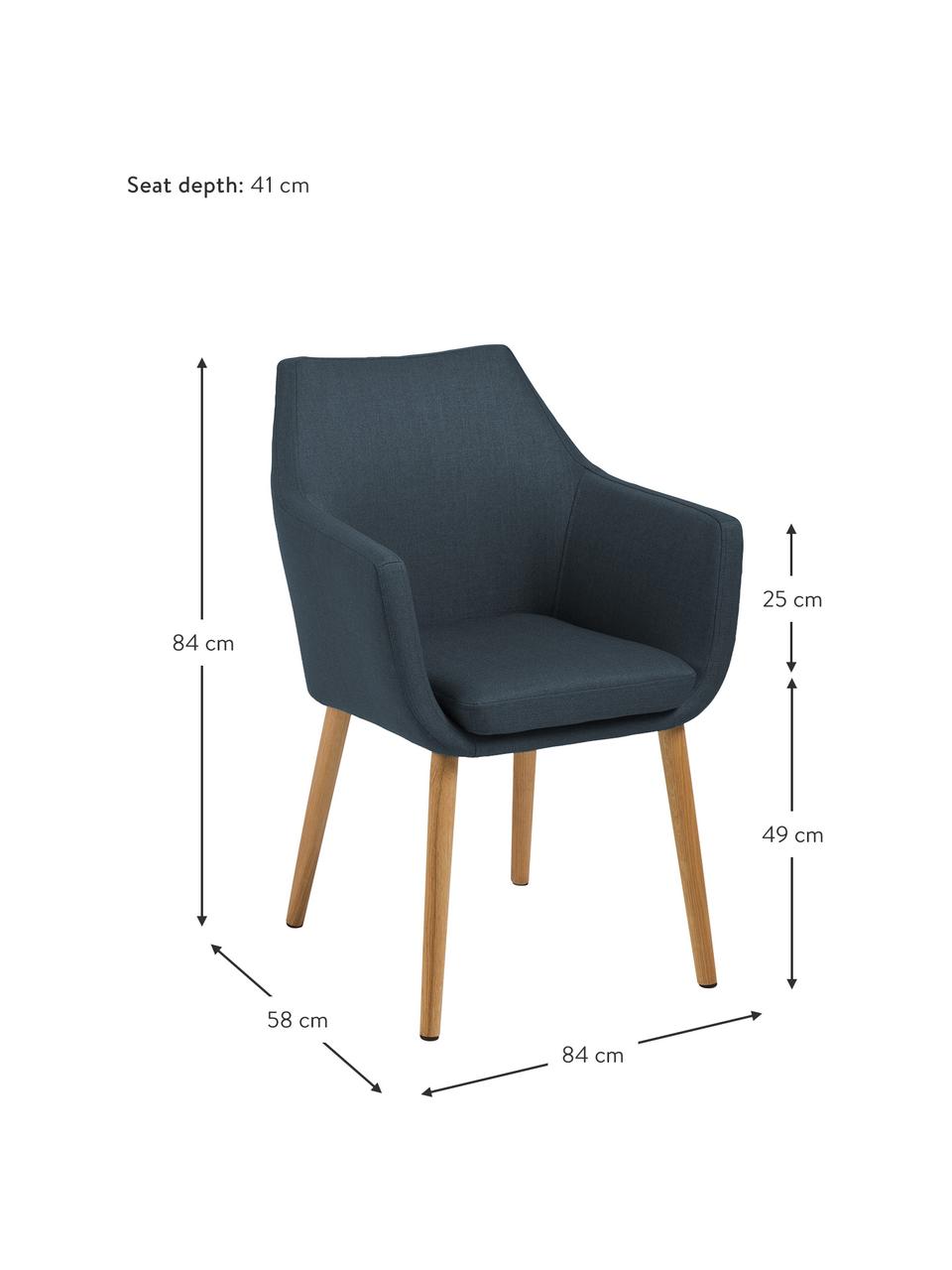 Sedia con braccioli e gambe in legno Nora, Rivestimento: 100% poliestere Il rivest, Gambe: legno di quercia, Tessuto blu scuro, gambe: quercia, Larg. 58 x Prof. 58 cm