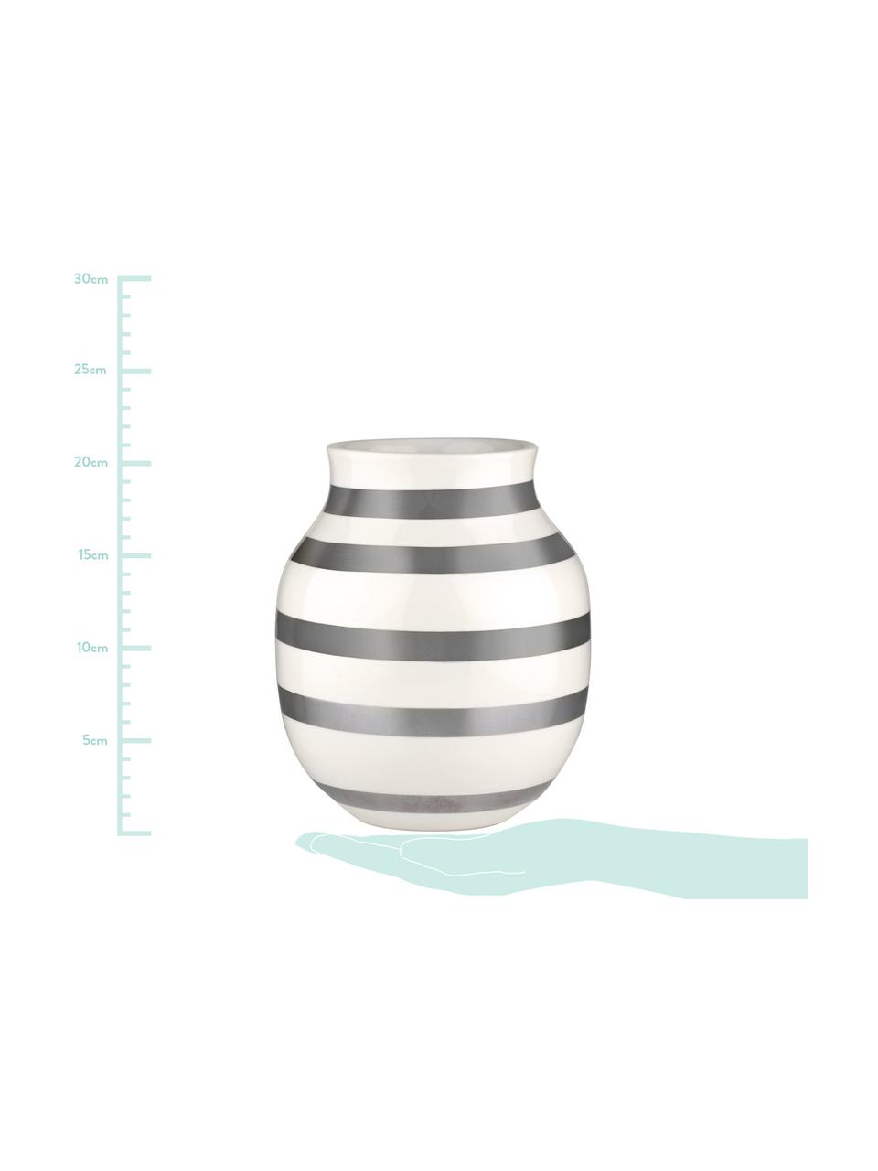 Handgefertigte Design-Vase Omaggio, medium, Keramik, Silberfarben, Weiß, Ø 17 x H 20 cm
