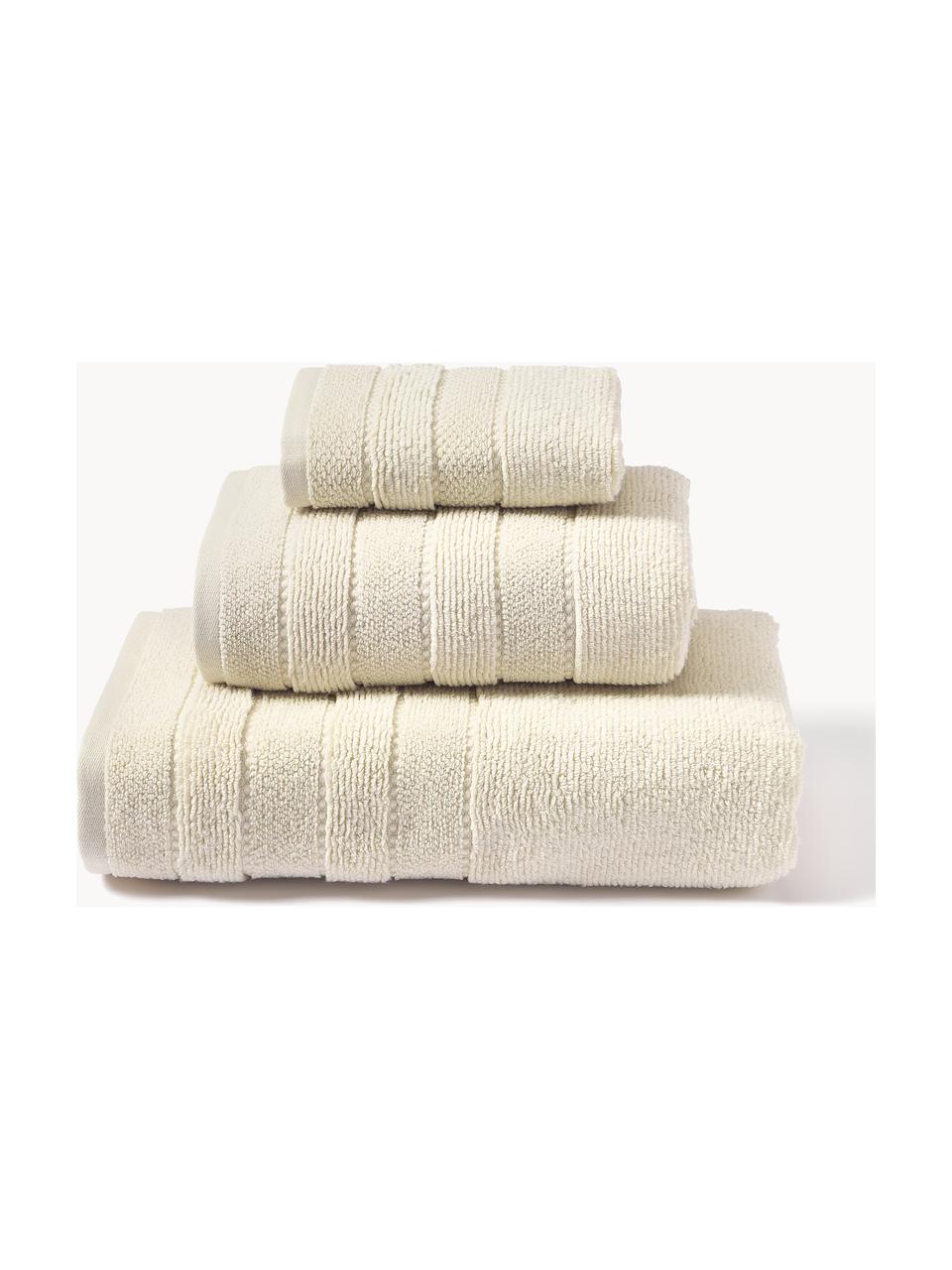 Set 3 asciugamani con bordo rigato Luxe, 100% cotone
Qualità pesante, 600 g/m²

Il materiale utilizzato in questo prodotto è testato per le sostanze nocive e certificato secondo lo STANDARD 100 by OEKO-TEX®, 8135CIT, CITEVE., Bianco latte, Set da 3 (asciugamano ospite, asciugamano e telo bagno)