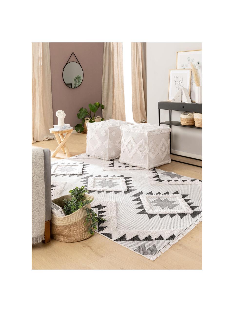 Tapis ethnique lavable en coton Oslo Aztec, Blanc crème, tons gris