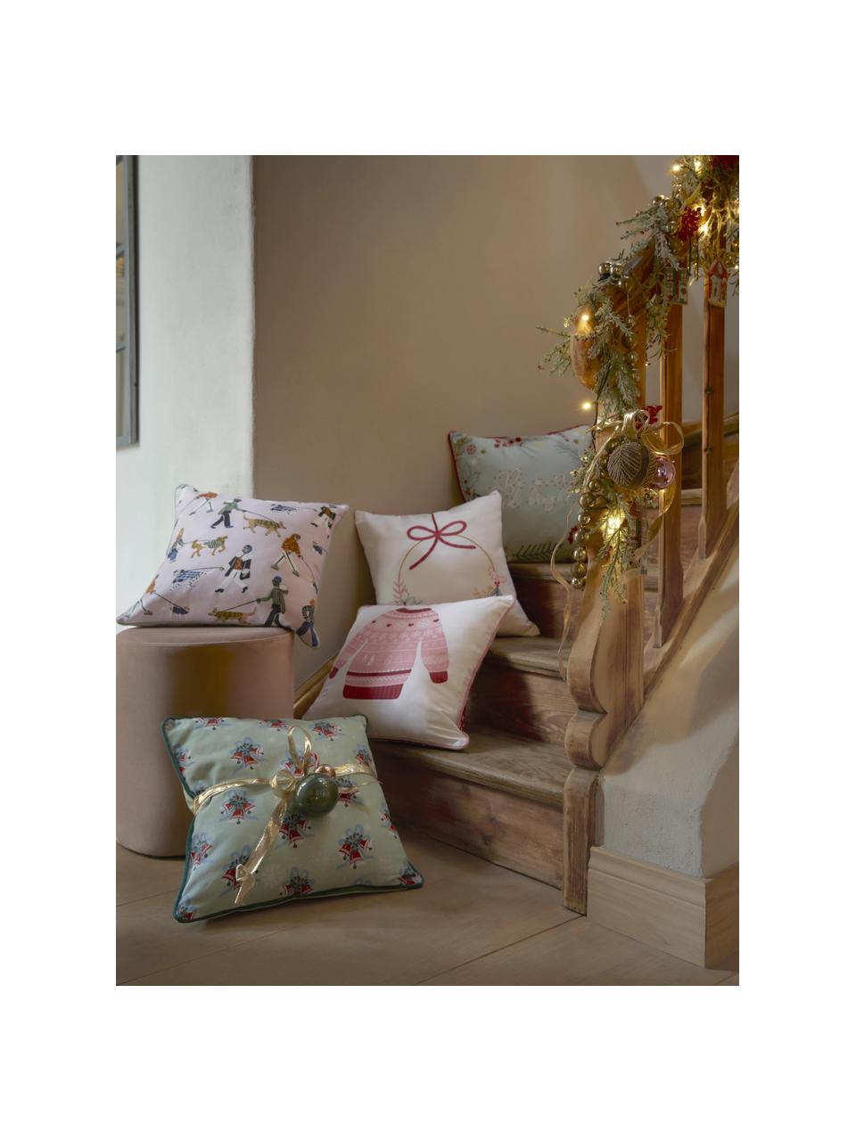 Kissenhülle Bright mit winterlichem Motiv und Stickereien, Bezug: 100 % Baumwolle, Mehrfarbig, B 45 x L 45 cm