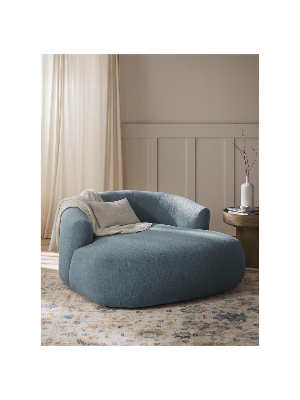 XL bouclé loungefauteuil Sofia, Bekleding: bouclé (100% polyester) M, Frame: sparrenhout, spaanplaat, , Poten: kunststof Dit product is , Bouclé blauw, B 145 x D 144 cm