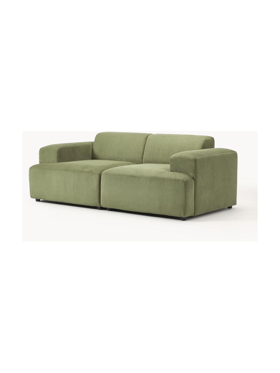 Cord-Sofa Melva (2-Sitzer), Bezug: Cord (92% Polyester, 8% P, Gestell: Massives Kiefernholz, Spa, Füße: Kunststoff Dieses Produkt, Cord Olivgrün, B 198 x T 101 cm