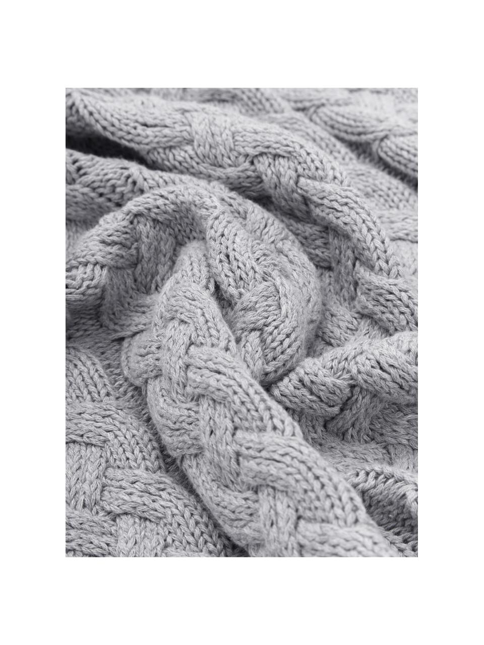 Strickdecke Caleb mit Zopfmuster in Hellgrau, 100% Baumwolle, Hellgrau, B 130 x L 170 cm