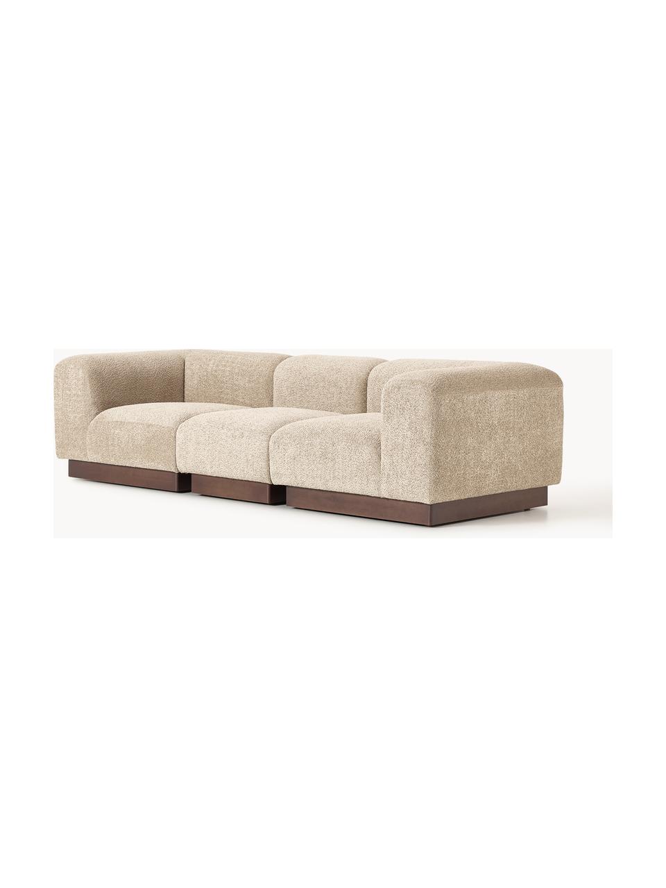 Modulares Sofa Natalie (3-Sitzer) aus Teddy-Bouclé, Bezug: Teddy-Bouclé (100 % Polye, Gestell: mitteldichte Holzfaserpla, Sockel: Massives Buchenholz, lack, Teddy-Bouclé Beige, dunkles Buchenholz, B 283 x T 107 cm