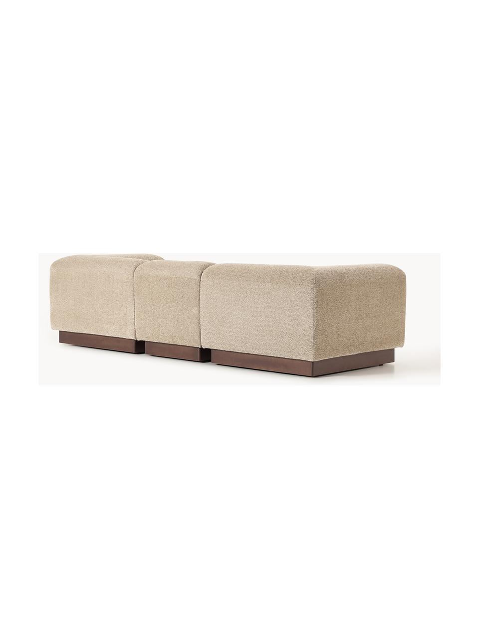 Modulares Sofa Natalie (3-Sitzer) aus Teddy-Bouclé, Bezug: Teddy-Bouclé (100 % Polye, Gestell: mitteldichte Holzfaserpla, Sockel: Massives Buchenholz, lack, Teddy-Bouclé Beige, dunkles Buchenholz, B 283 x T 107 cm