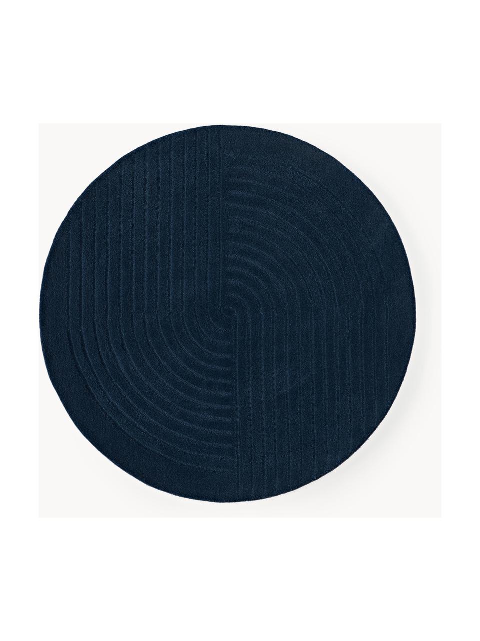 Tapis rond en laine tuftée main Mason, 100 % laine, certifiée RWS

Les tapis en laine peuvent perdre des fibres lors des premières semaines et des peluches peuvent se former, ce phénomène est naturel et diminue à mesure de votre usage et du temps, Bleu foncé, Ø 120 cm (taille S)