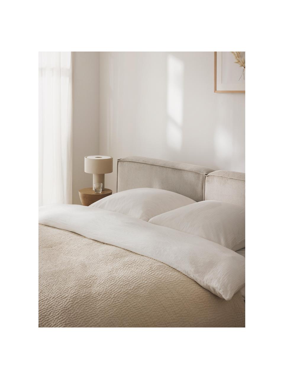 Cama tapizada en pana Lennon, con espacio de almacenamiento, Tapizado: pana (98% poliéster, 2% p, Estructura: madera de pino maciza, ma, Patas: madera, plástico Este pro, Pana beige claro, An 208 x L 243 cm (colchón 140 x 200 cm)