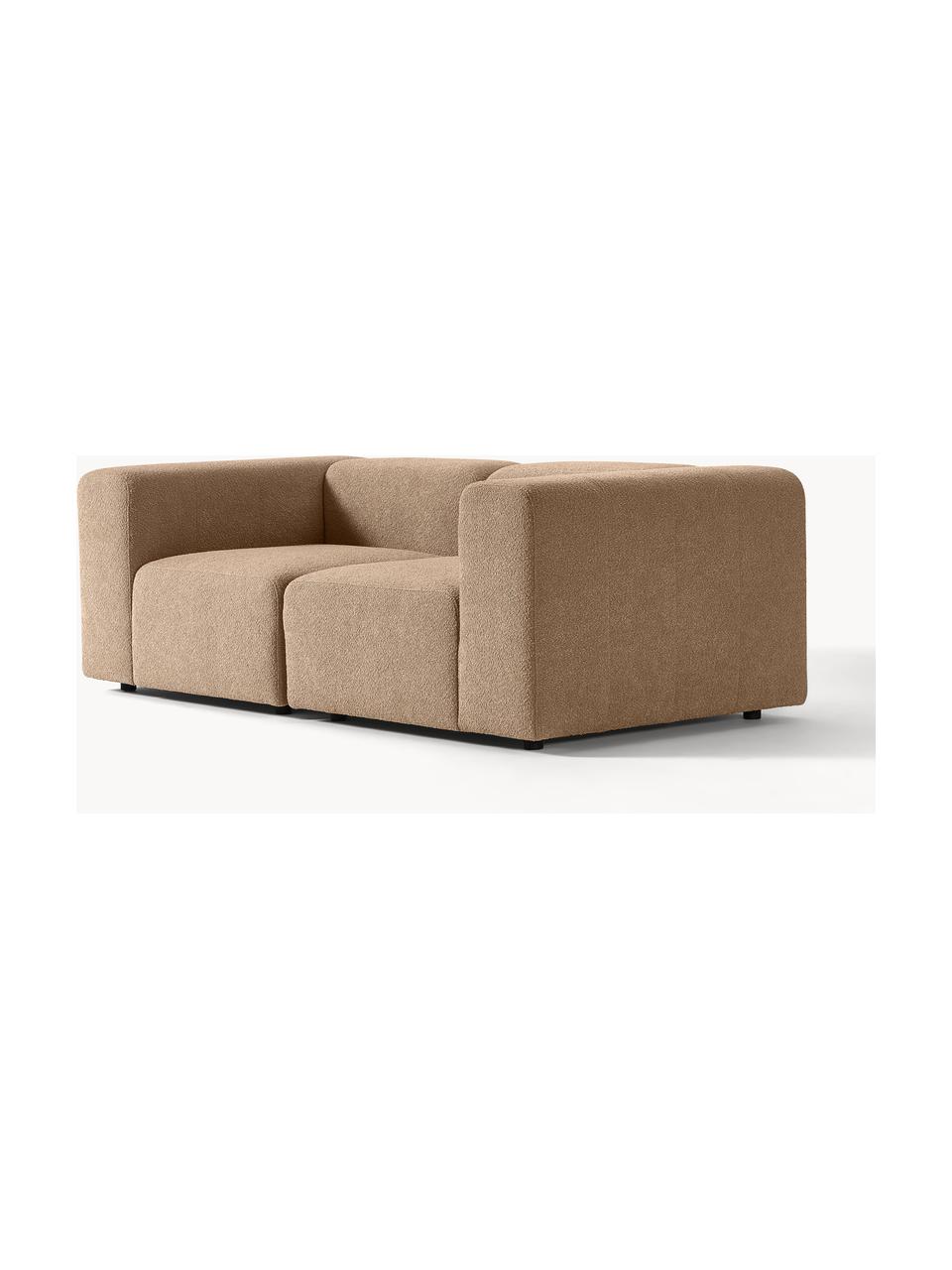 Sofá modular bouclé Lena (3 plazas), Tapizado: tejido (88% poliéster, 12, Estructura: madera de pino, contracha, Patas: plástico, Bouclé marrón claro, An 209 x F 106 cm