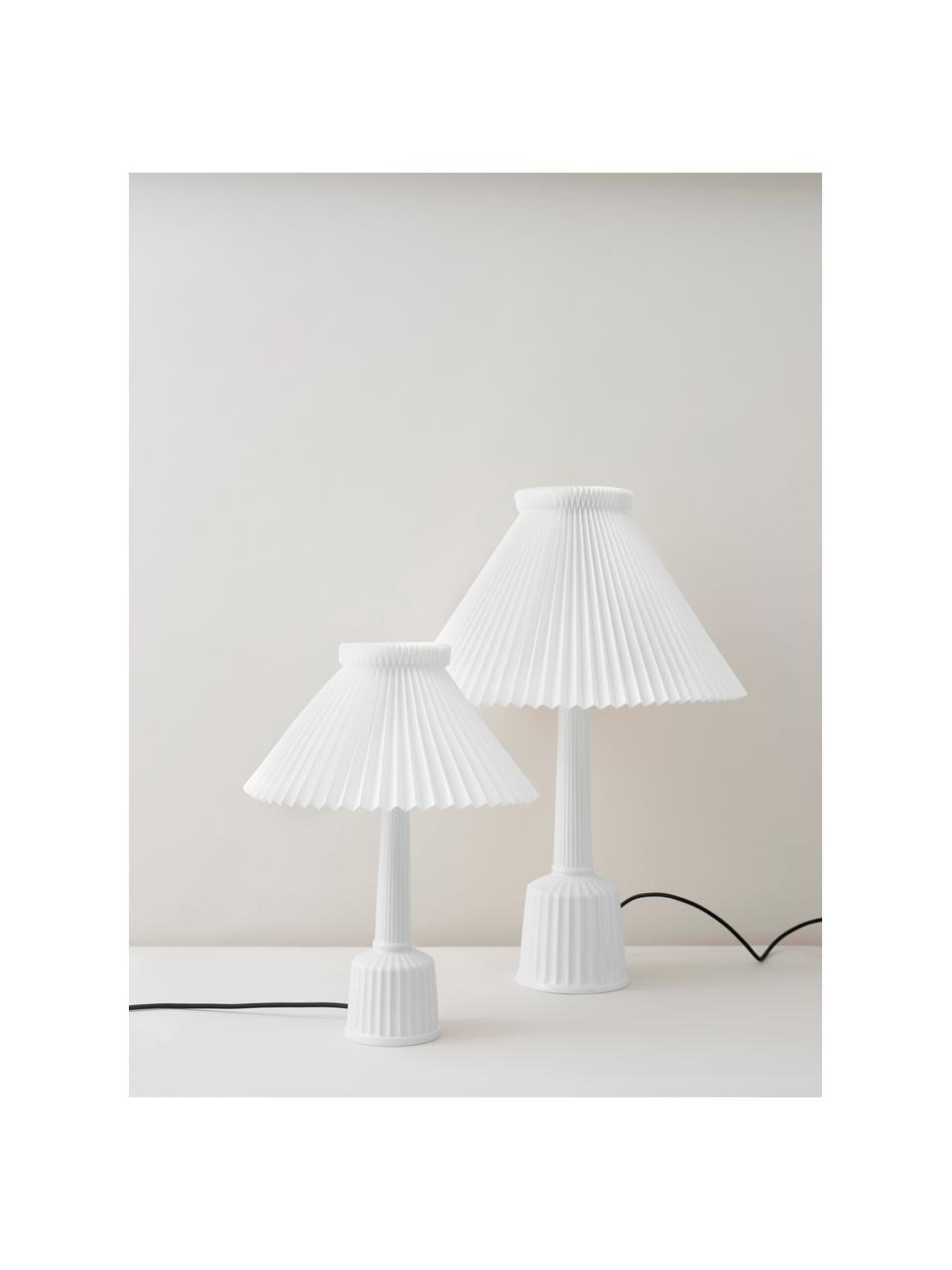 Große Porzellan-Tischlampe Esben, handgefertigt, Weiß, Ø 45 x H 65 cm