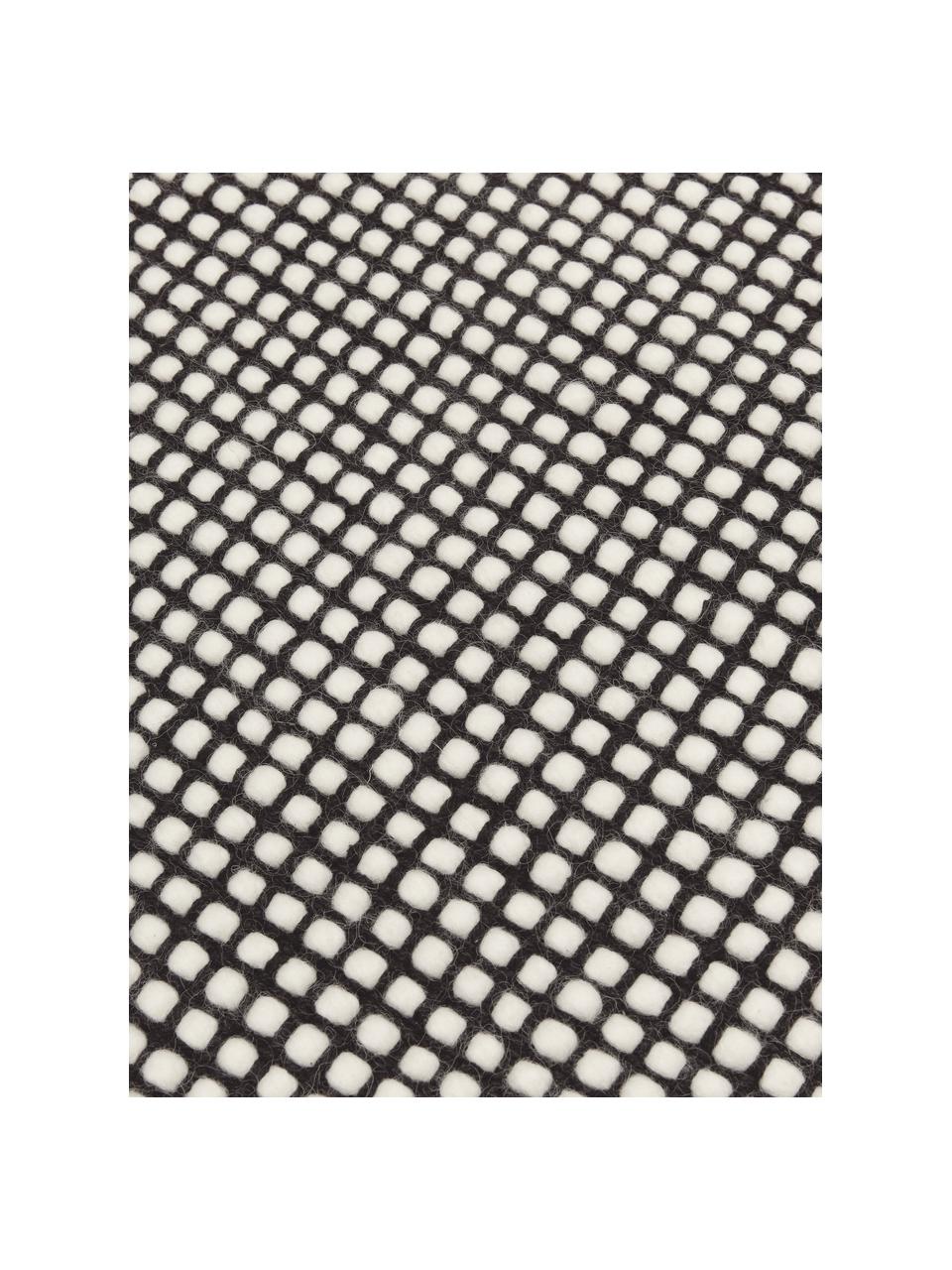 Alfombra de lana tejida artesanalmente Amaro, Parte superior: 100% lana, Reverso: 100% algodón Las alfombra, Negro, blanco crema, An 200 x L 300 cm (Tamaño L)