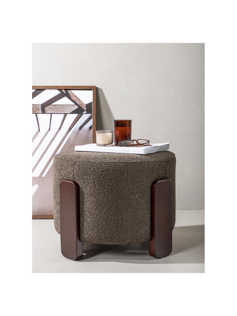 Pouf en tissu bouclé Coffey, Bouclé vert foncé, bois d'hévéa, Ø 53 x haut. 40 cm