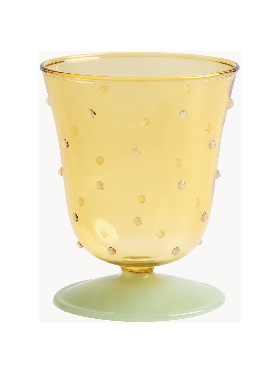 Verres à eau faits main en verre borosilicaté Dot, 2 pièces, Verre borosilicate

Découvrez la polyvalence du verre borosilicaté pour votre maison ! Ce matériau de haute qualité, fiable et robuste, se distingue par une résistance exceptionnelle à la chaleur, ce qui le rend idéal pour votre thé ou café chaud. Par rapport au verre traditionnel, le verre borosilicaté est plus résistant aux fissures et aux bris, en faisant un compagnon sûr pour votre intérieur, Jaune pâle transparent, vert clair, Ø 8 x haut. 10 cm, 200 ml