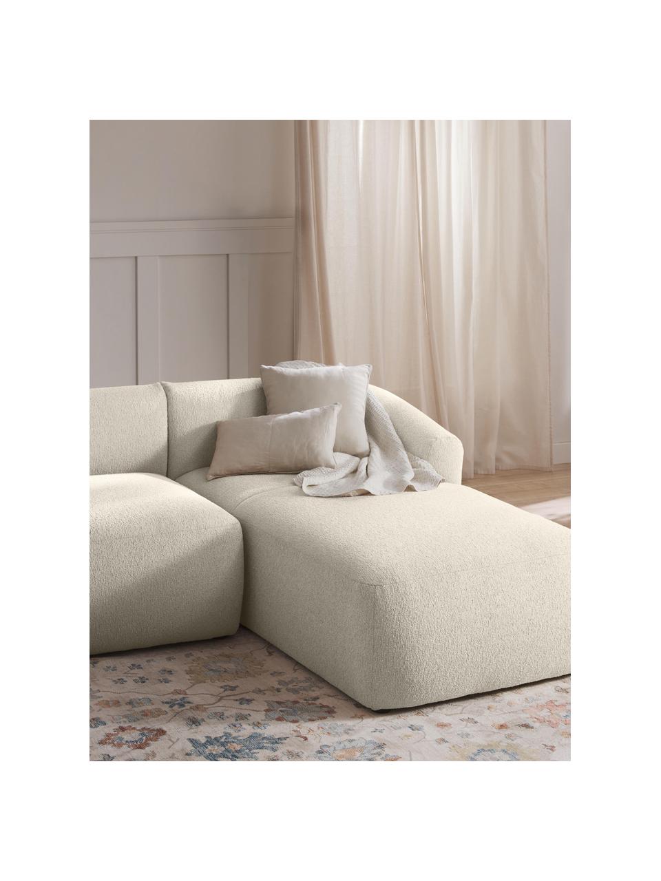 Modulo angolare in tessuto bouclé Sofia, Rivestimento: bouclé (100% poliestere) , Struttura: legno di abete rosso, tru, Piedini: plastica Questo prodotto , Bouclé bianco latte, Larg. 185 x Prof. 92 cm, chaise longue a destra