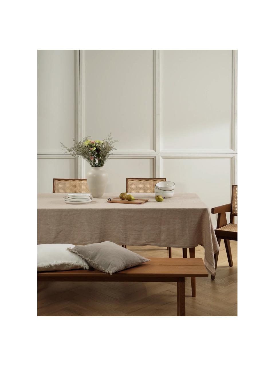 Linnen tafelkleed Olga in beige, 100% linnen, EUROPEAN FLAX® gecertificeerd

Linnen voelt van nature nogal ruw aan en heeft een natuurlijke kreukellook.
De hoge scheursterkte maakt linnen slijtvast en duurzaam., Lichtbruin, Voor 4 - 6 personen (B 145 x L 200 cm)