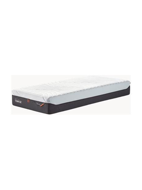 Colchón viscoelástico con memoria inteligente Pro Plus CoolQuilt, firmeza alta, Parte inferior: 100% poliéster, Firmeza alta, Cama 80 x 200 cm