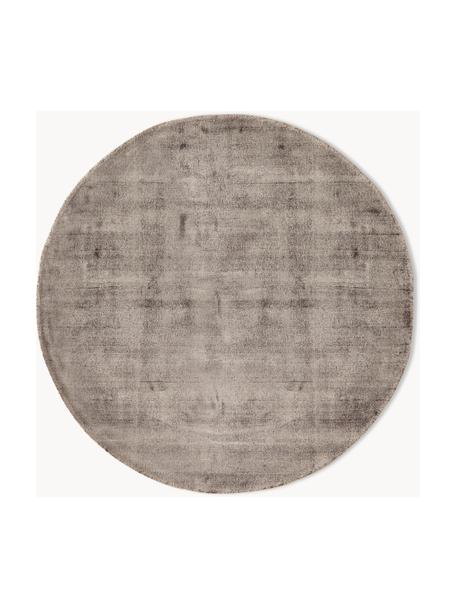 Alfombra redonda artesanal de viscosa Jane, Parte superior: 100% viscosa, Reverso: 100% algodón, Gris pardo, Ø 150 cm (Tamaño M)