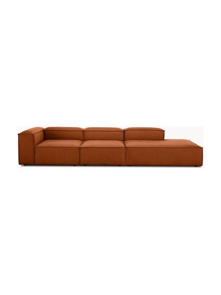Chaise longue XL componibile Lennon, Rivestimento: poliestere Il rivestiment, Struttura: pino massiccio, compensat, Tessuto color terracotta, Larg. 357 x Prof. 119 cm, schienale a sinistra