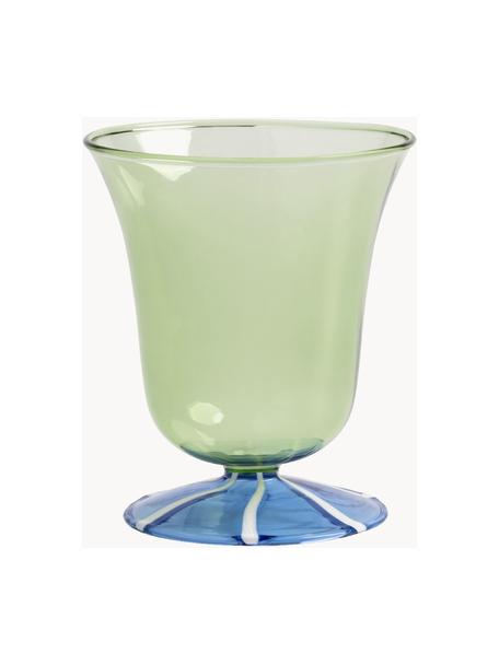 Verres à eau faits main en verre borosilicaté Eve, 2 pièces, Verre borosilicate

Découvrez la polyvalence du verre borosilicaté pour votre maison ! Ce matériau de haute qualité, fiable et robuste, se distingue par une résistance exceptionnelle à la chaleur, ce qui le rend idéal pour votre thé ou café chaud. Par rapport au verre traditionnel, le verre borosilicaté est plus résistant aux fissures et aux bris, en faisant un compagnon sûr pour votre intérieur, Vert clair, bleu transparent, Ø 9 x haut. 10 cm, 200 ml