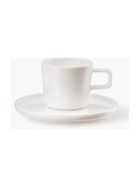 Šálek na espresso s podšálkem z kostního porcelánu Fine Bone China Oco, 6 ks, Kostní porcelán Fine Bone China
Fine Bone China je jemný porcelán, který se vyznačuje zejména svým zářivým a průsvitným leskem, Tlumeně bílá, Ø 6 cm, 60 ml