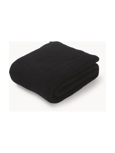 Coperta lavorata a maglia in cotone organico Adalyn, 100% cotone organico certificato GOTS

Il materiale utilizzato in questo prodotto è testato per le sostanze nocive e certificato secondo lo STANDARD 100 by OEKO-TEX® , HOHENSTEIN HTTI, 11.HIN.00050, Nero, Larg. 150 x Lung. 200 cm