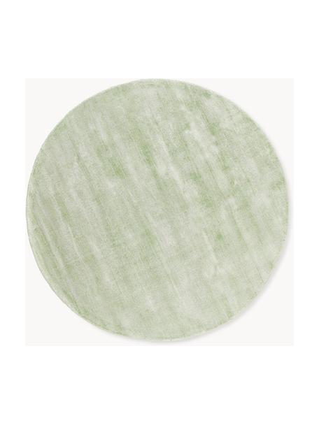 Alfombra redonda artesanal de viscosa Jane, Parte superior: 100% viscosa, Reverso: 100% algodón, Verde salvia, Ø 115 cm (Tamaño S)
