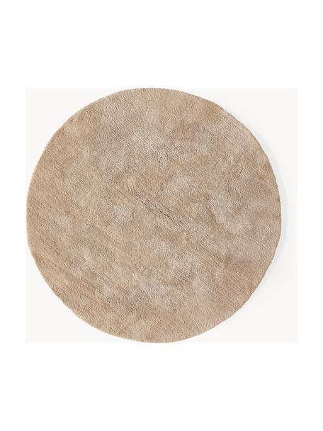 Načechraný kulatý koberec s vysokým vlasem Leighton, Mikrovlákno (100 % polyester, s certifikátem GRS), Nugátová, Ø 200 cm (velikost L)