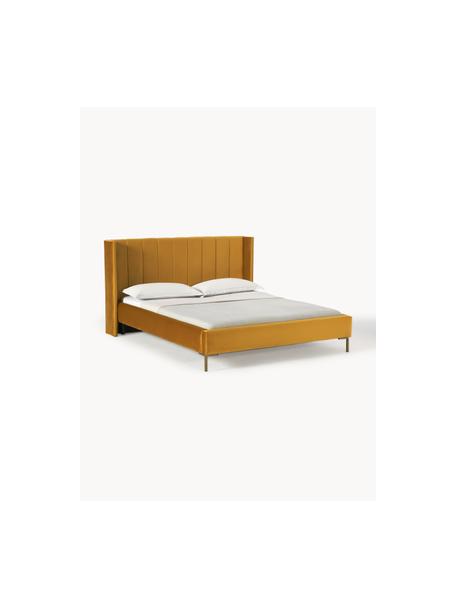 Cama tapizada en terciopelo Dusk, Tapizado: terciopelo de poliéster A, Estructura: madera de pino maciza con, Patas: metal con pintura en polv, Terciopelo mostaza, An 160 x L 200 cm