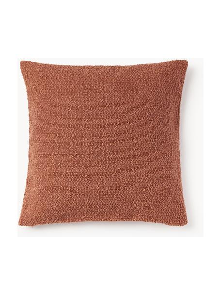 Housse de coussin 60x60 en tissu bouclé Bellamie, Tissu bouclé (95 % polyester, 5 % polyacrylique)

Le bouclé est un matériau qui se caractérise par sa structure incurvée irrégulière. La surface caractéristique est créée par des boucles tissées de fils de différents types, qui confèrent au tissu une structure unique. La structure bouclée a un effet à la fois isolant et moelleux, ce qui rend le tissu particulièrement douillet, Bouclé terracotta, larg. 60 x long. 60 cm