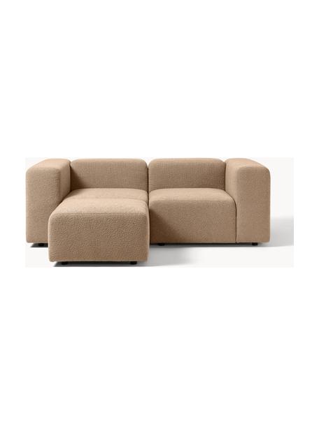 Sofa modułowa bouclé z pufem Lena (3-osobowa), Tapicerka: bouclé (93% poliester, 6%, Stelaż: drewno sosnowe, sklejka, , Nogi: tworzywo sztuczne, Jasny brązowy bouclé, S 209 x G 181 cm
