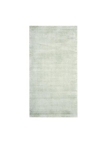 Tapis en viscose tissé main Jane, Vert sauge, larg. 80 x long. 150 cm (taille XS)
