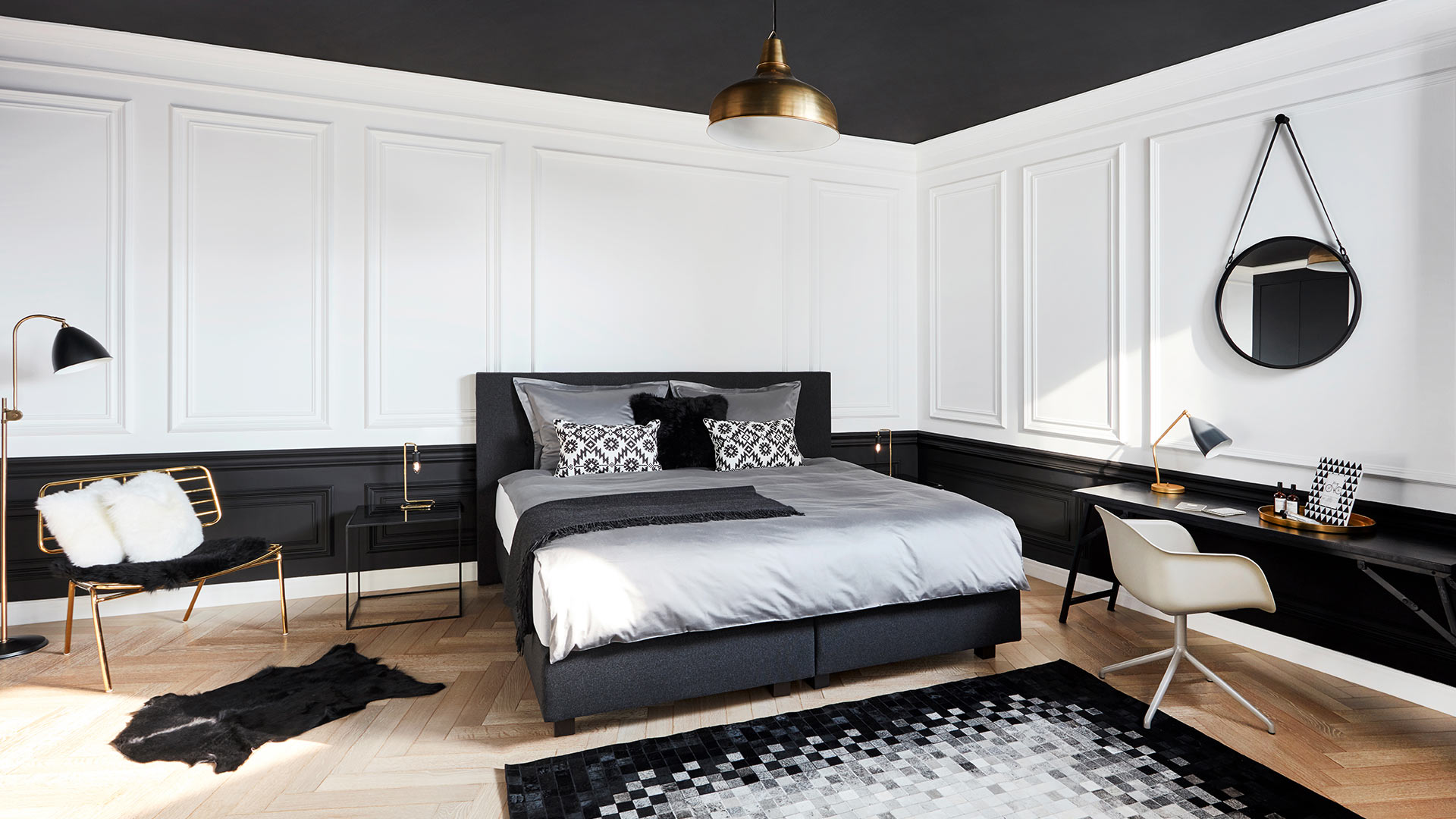 Monochrome Chic